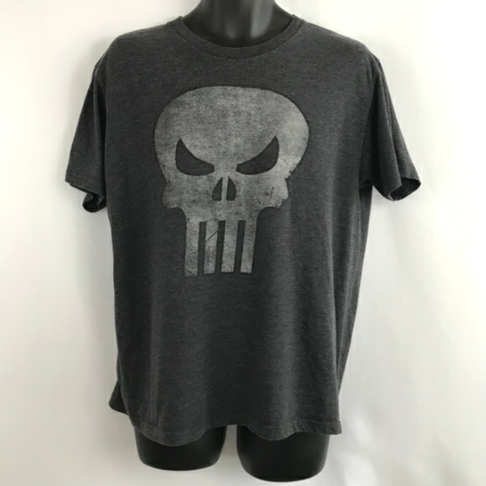 Marvel Punisher Charcoal Gray Skull Tee-Sh…